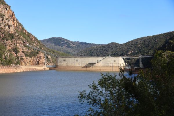 Burrinjuck Dam