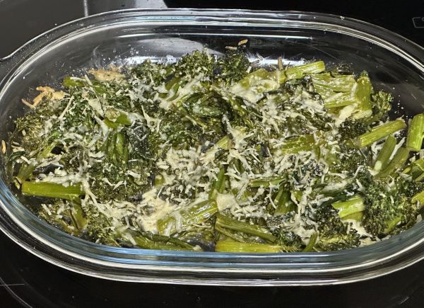 Broccolini caesar