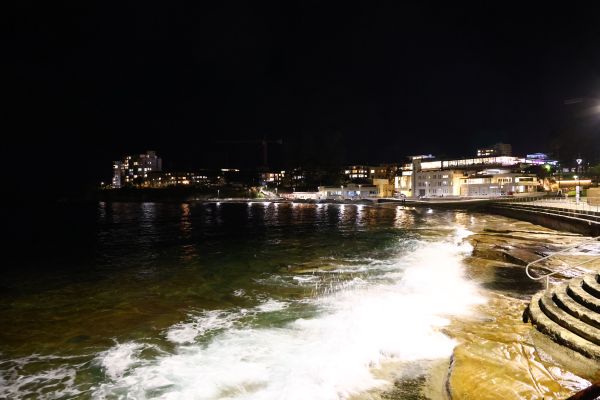 Cronulla by night
