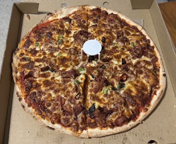 Crust Peking duck pizza