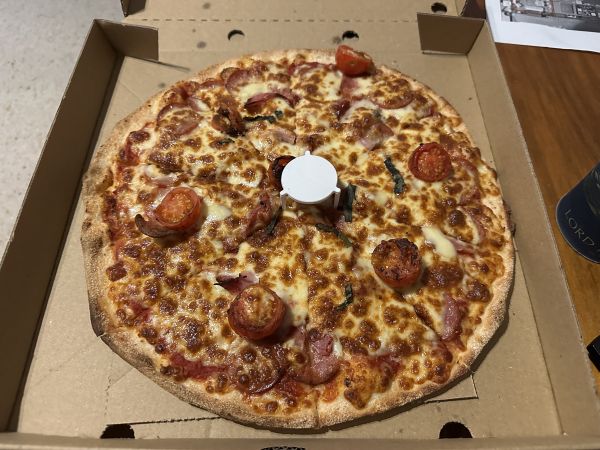 Crust pizza