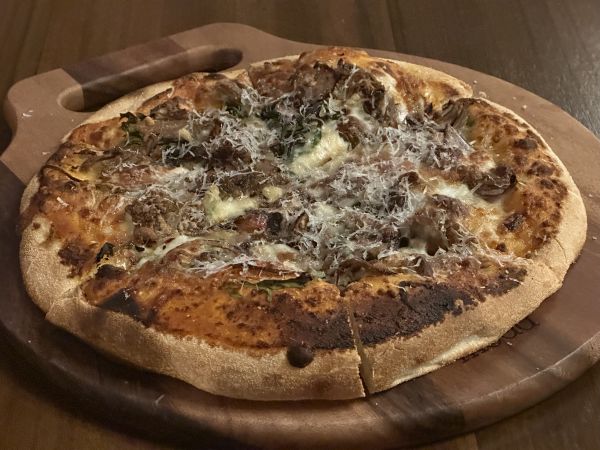 Fellows Bar agnello pizza