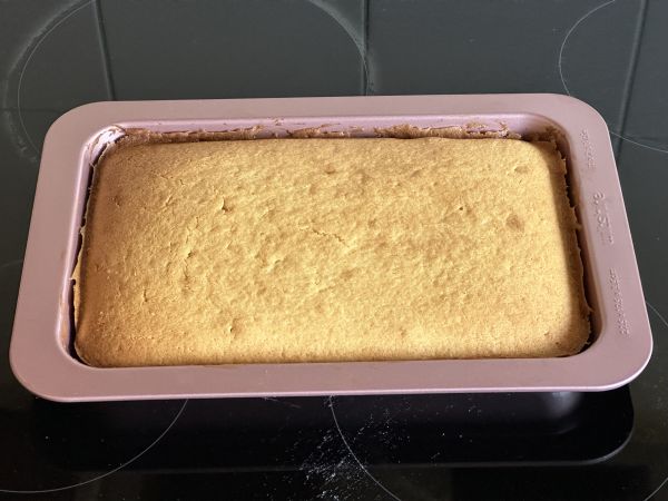 Hickory Dickory Clock cake