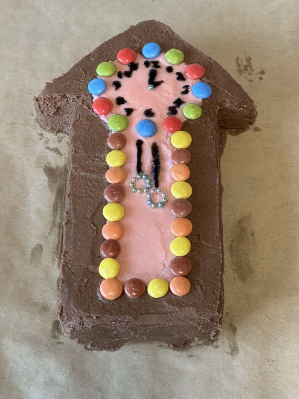 Hickory Dickory Clock cake