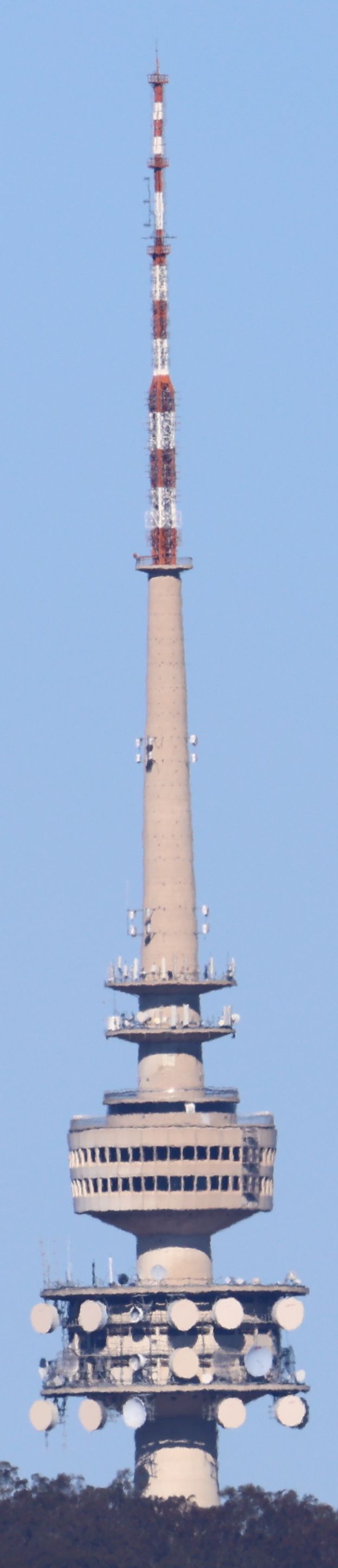 Long lens 800mm Black Mountain Tower raw pixels