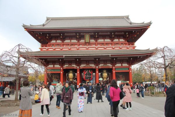 Hozomon gate at Sensoji temple