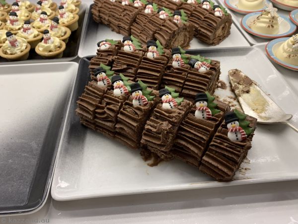 Christmas desserts in Kings Court on Christmas day