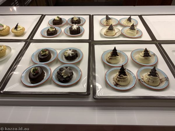 Christmas desserts in Kings Court on Christmas day