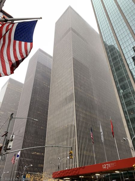 Canyon of buildings in New York
