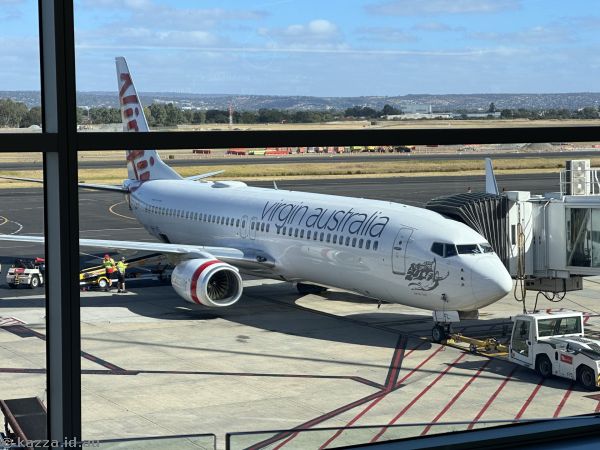 Virgin Australia Boeing 737-800 VH-YFL at Adelaide Airport