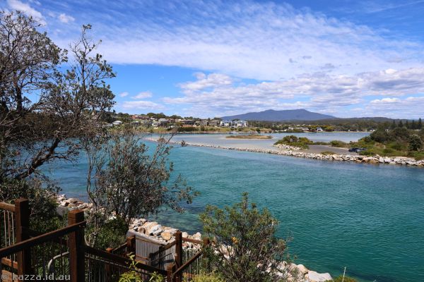 View of Wagonga River from Bar Rock Lookout