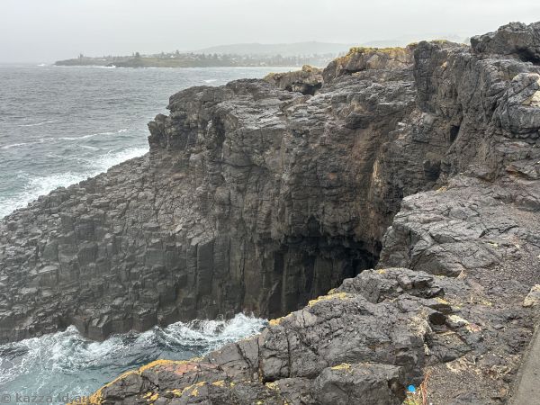 Entrance to the blowhole