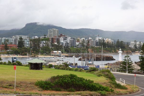 Wollongong from Flagstaff Hill