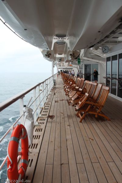 Deck 7 walkway