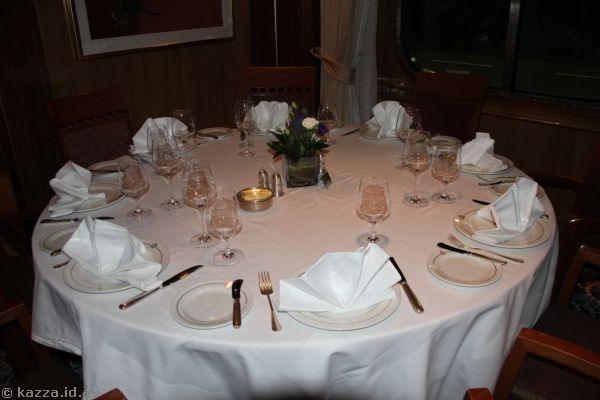 Table 1, Britannia Restaurant