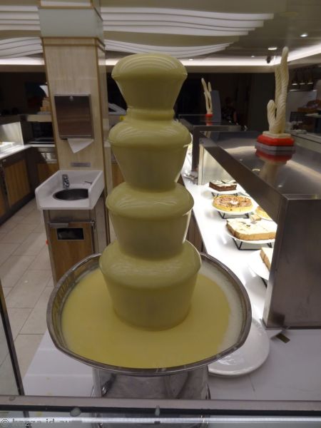 White chocolate fountain!