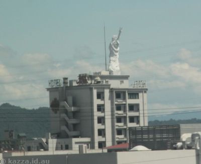 Statue of Liberty Hotel near Kyoto