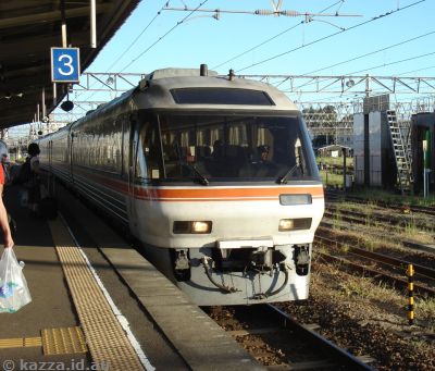 Train #8: Nanki 8 from Shingu to Nagoya