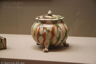 Really cool looking pottery