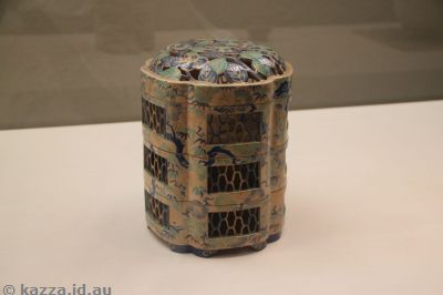 Tierd Box With Cover