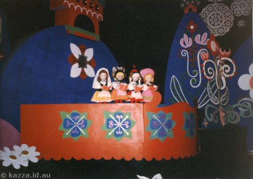 Small World, Disneyland