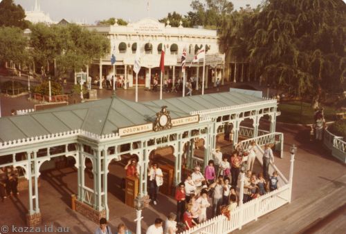 Ferry wharf - New Orleans Square