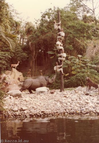 Scene from Jungle Boat, Frontierland