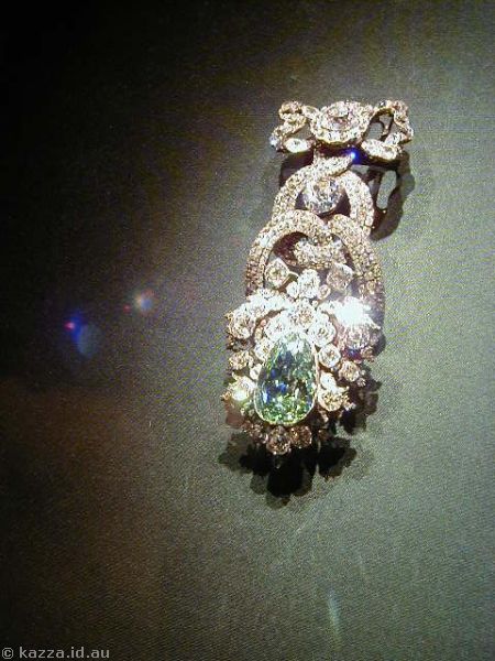 Green Dresden Diamond