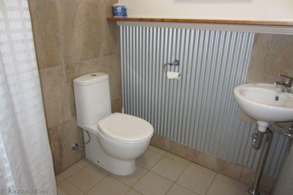 Bathroom<br>Photo by Mum