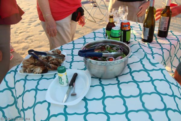 Chicken and salad options. I should have gone for this