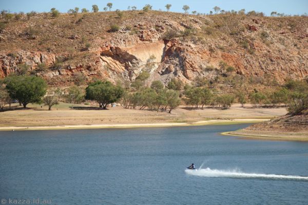 Lake Moondarra