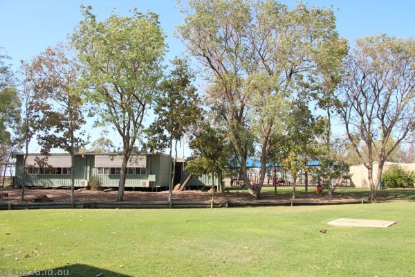 Grounds of the Longreach School of Distance Education