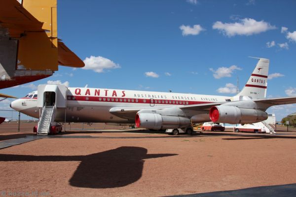 Qantas Boeing 707-100 VH-XBA at Longreach