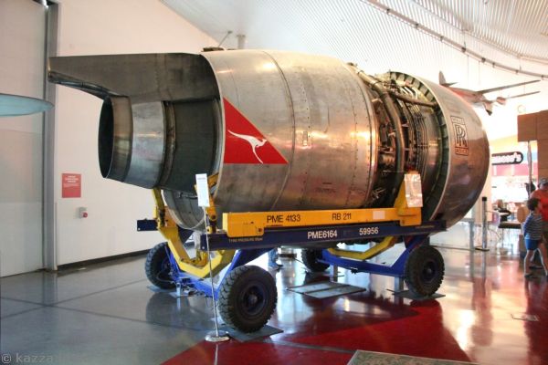 Rolls Royce engine from a Qantas 747