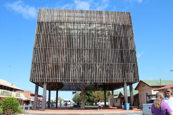 Wooden memorial at the Tree of Knowledge