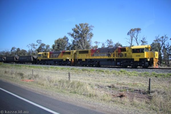 Freight train locomotives