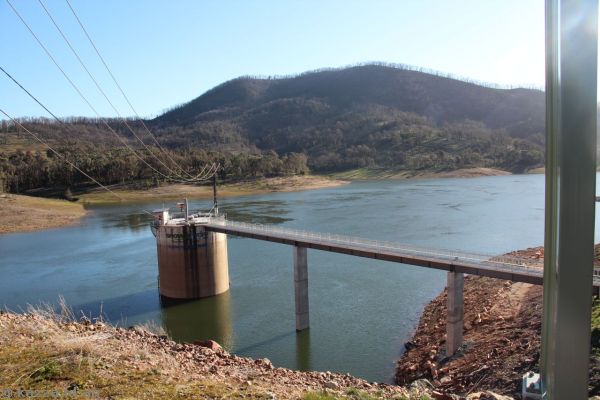 Tumut River below Jounama Dam