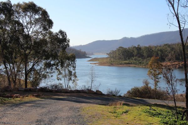 Tumut River below Jounama Dam