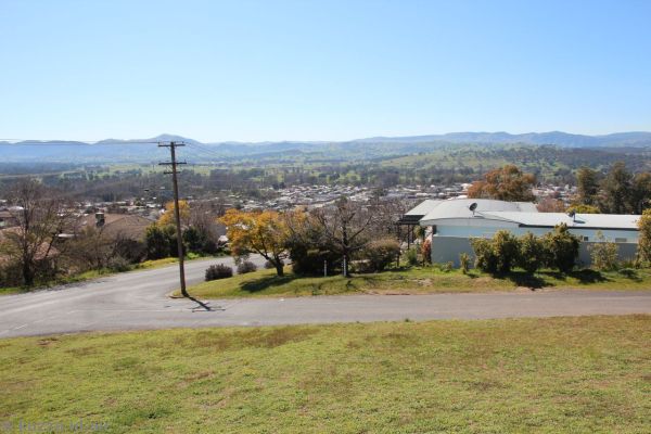 Tumut from Tumut Lookout