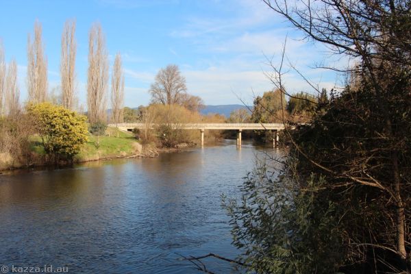 Tumut River looking towards Wee Jasper Road bridge