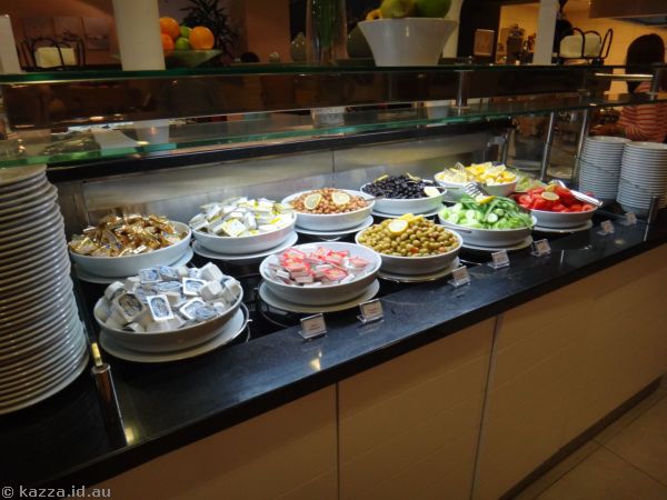 Breakfast buffet spread (first stay)