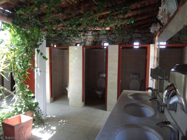 Lovely bathrooms at the restaurant