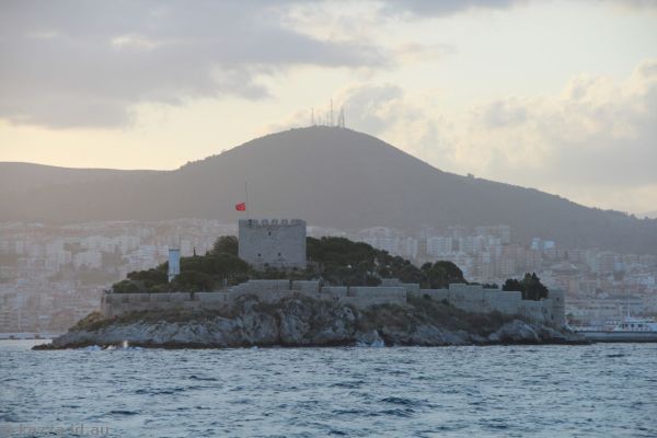 KuÅŸadasÄ± Castle from the boat